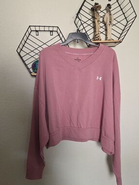 Under Armour Women's Dusty Rose V-Neck Pullover
